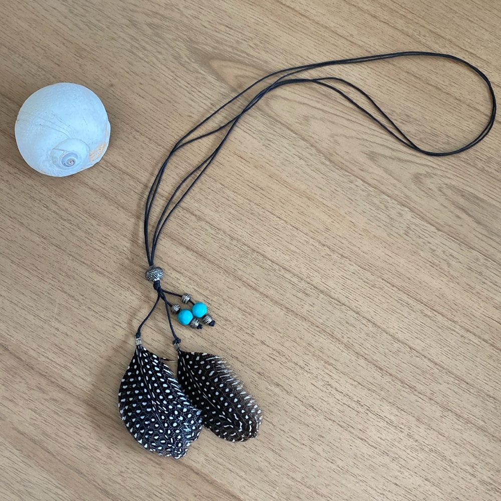 African Feather Beaded Necklace NEW